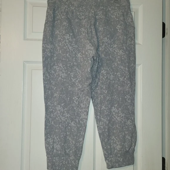 Lululemon Ready to Rulu Jogger Crop Pants Size‎ 10 Grey Spritz Jacquard - Picture 2 of 11
